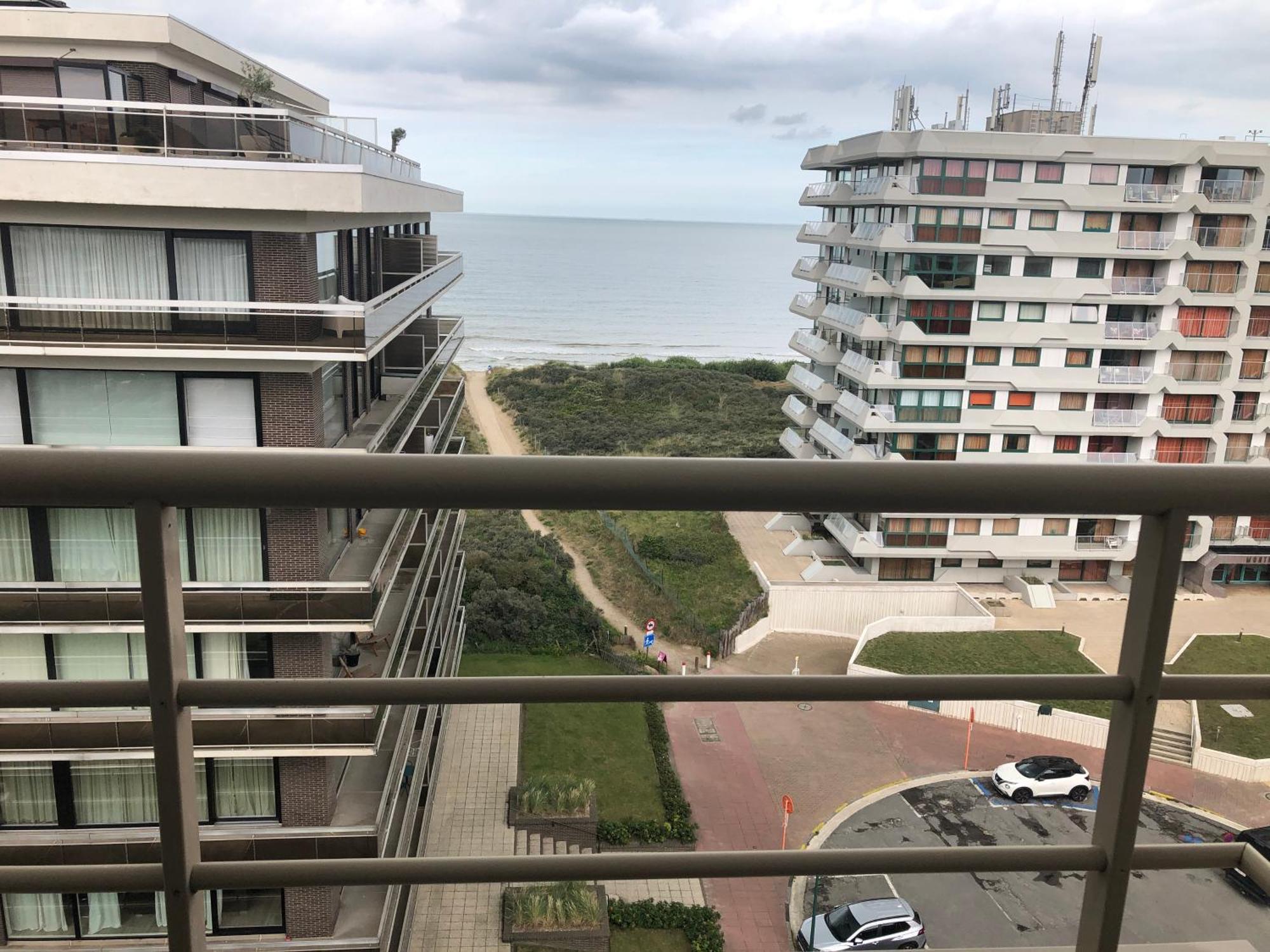 Duplex Penthouse Super Zeezicht Lägenhet De Panne Exteriör bild